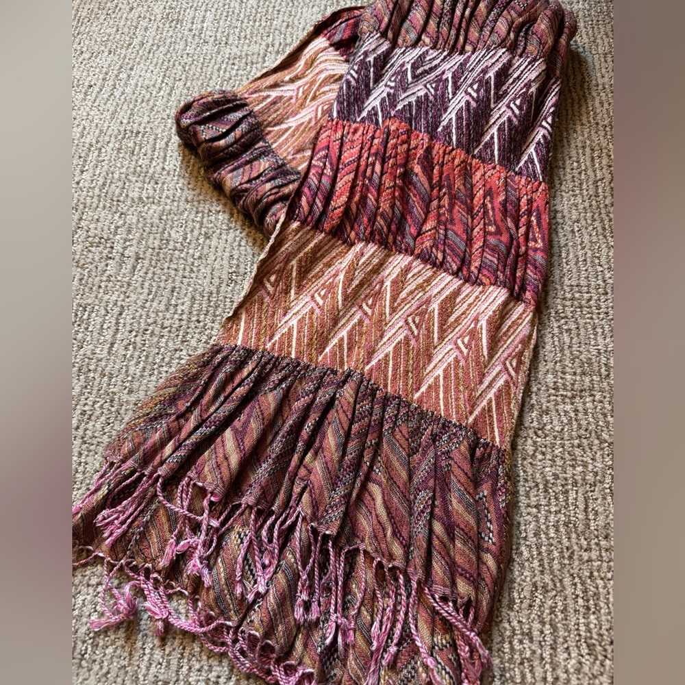 Tolani 100% viscose scarf